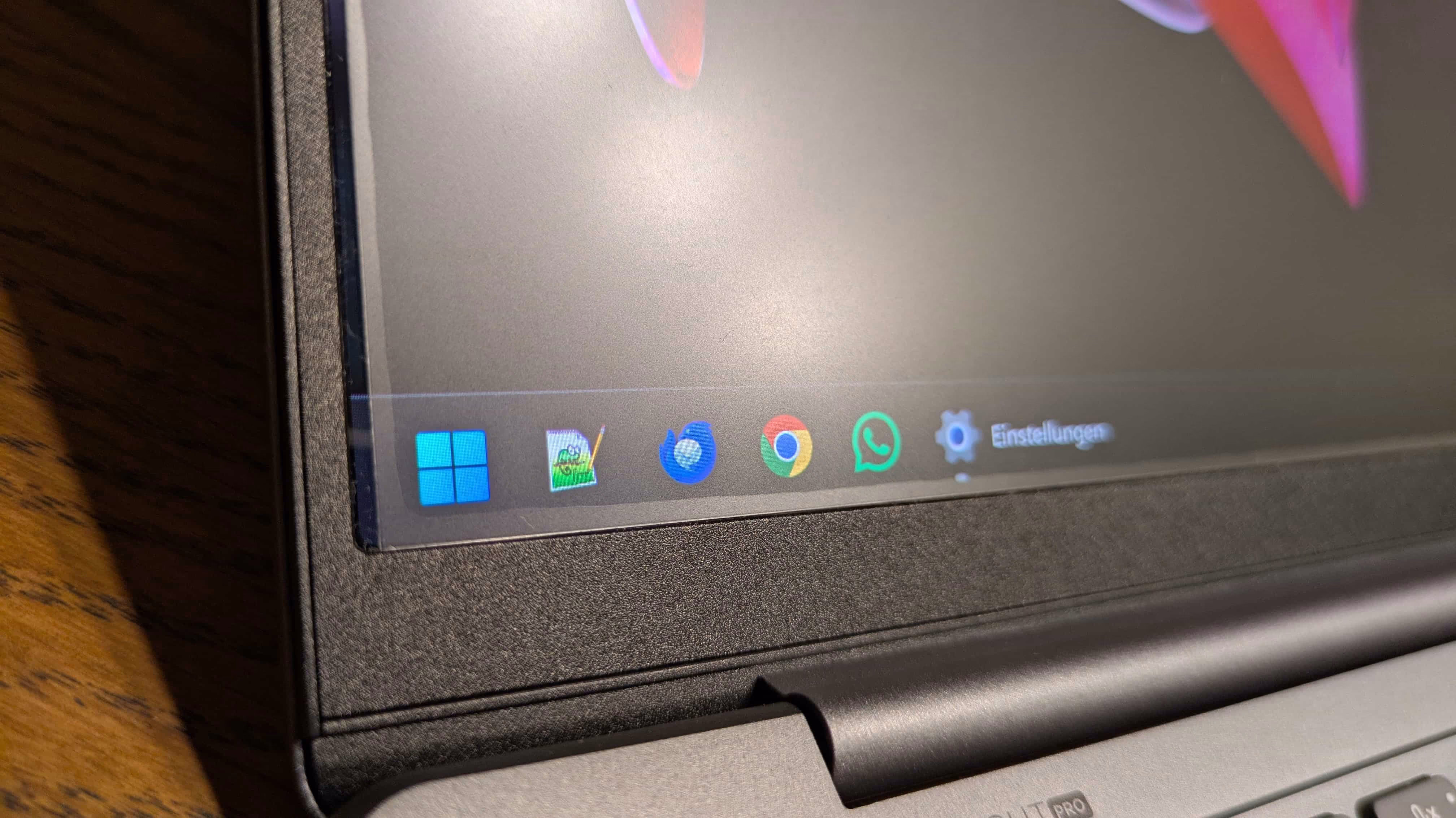 Entspiegelungsfolie für Tablet & Laptop