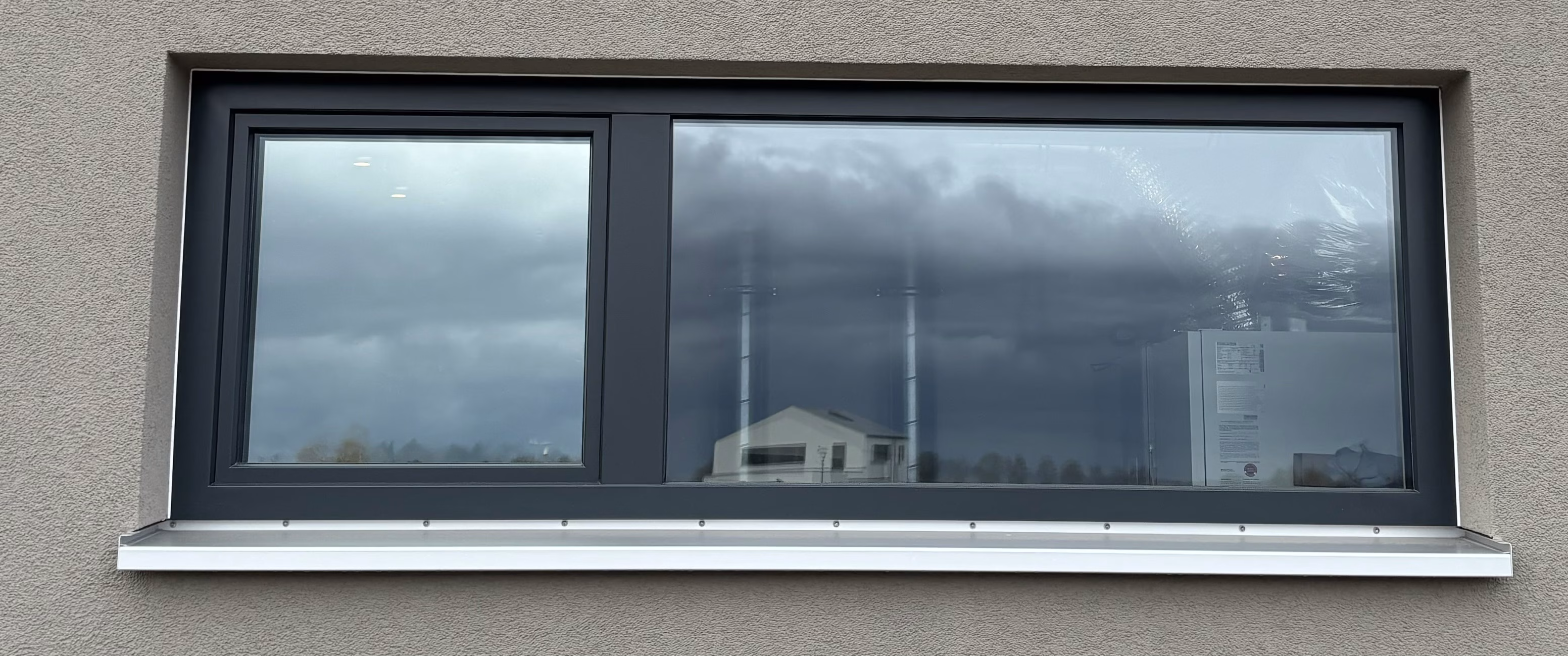 Spion-Spiegelfolie, silber verspiegelt Spion-Spiegelfolie, silber verspiegelt