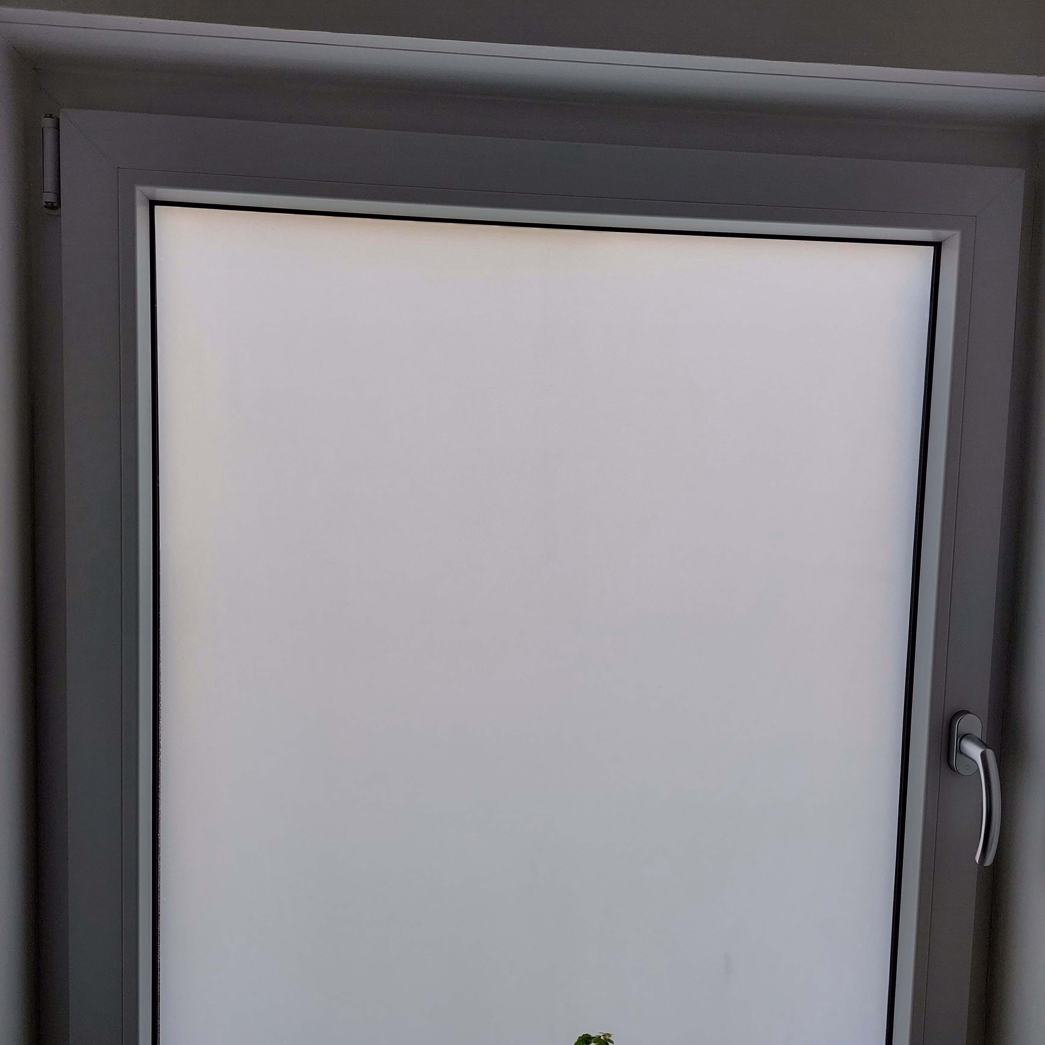 1696588389 1696588389
