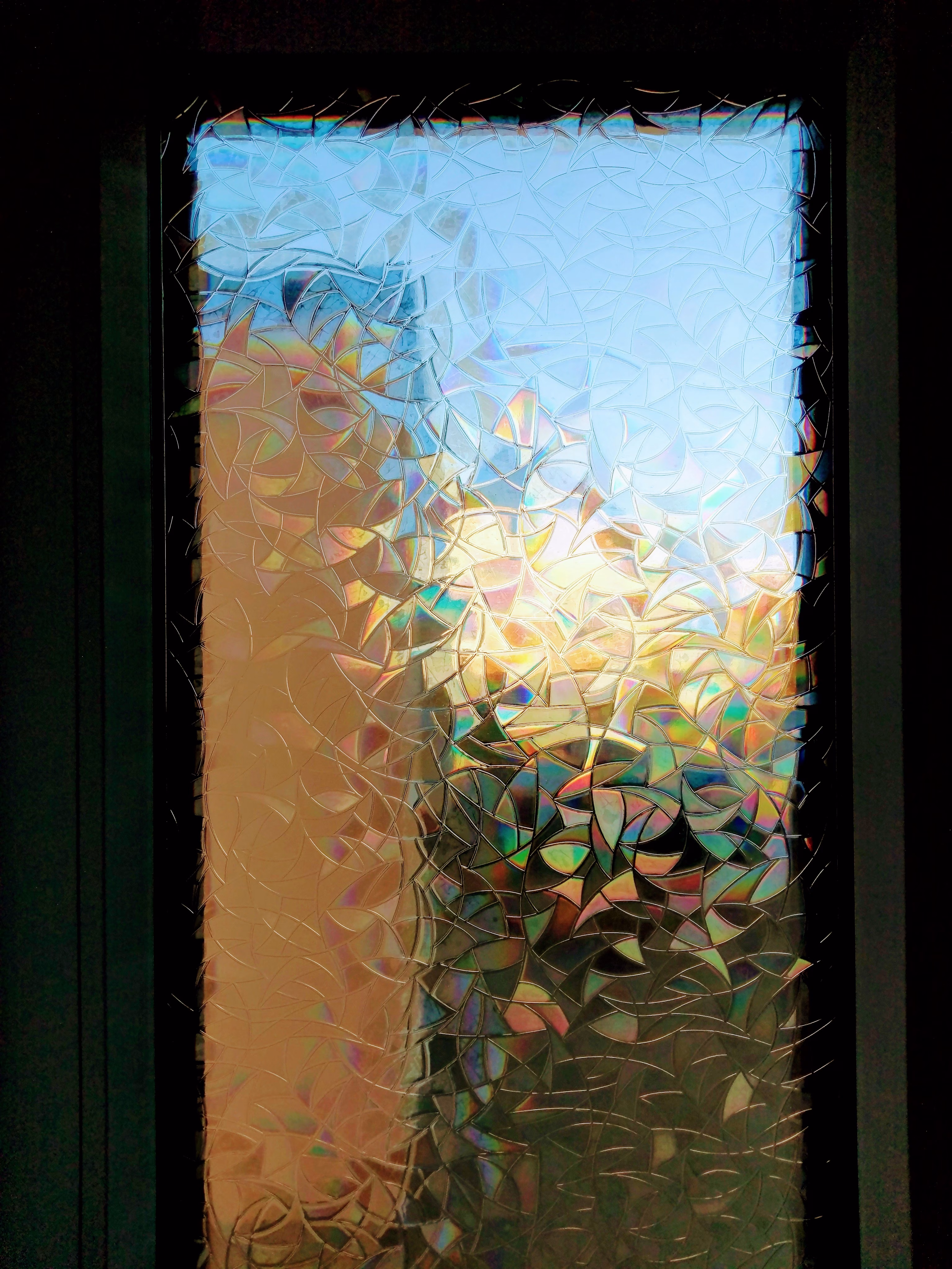 kleberlose Fessterfolie in Bruchglas Optik