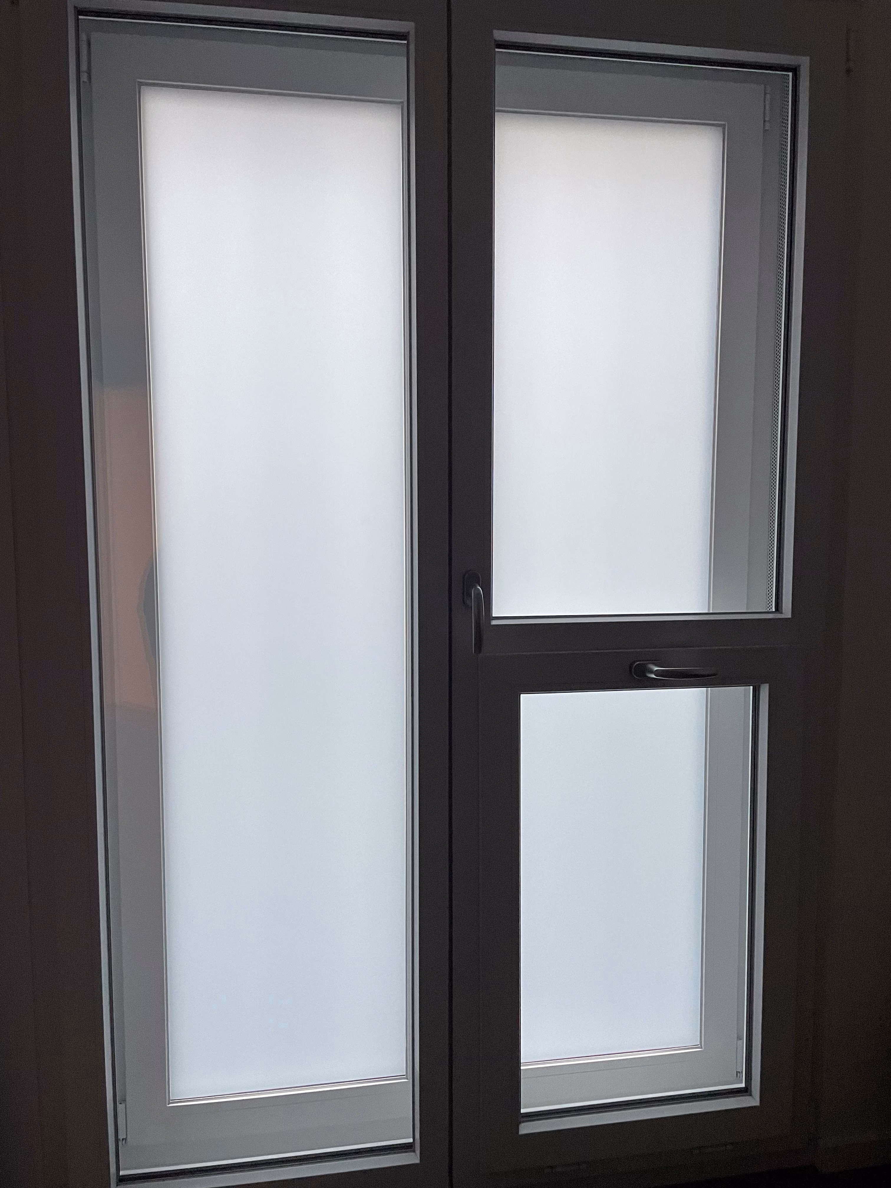 Sichtschutz- und Sonnenschutzfolie, silber matt verspiegelt