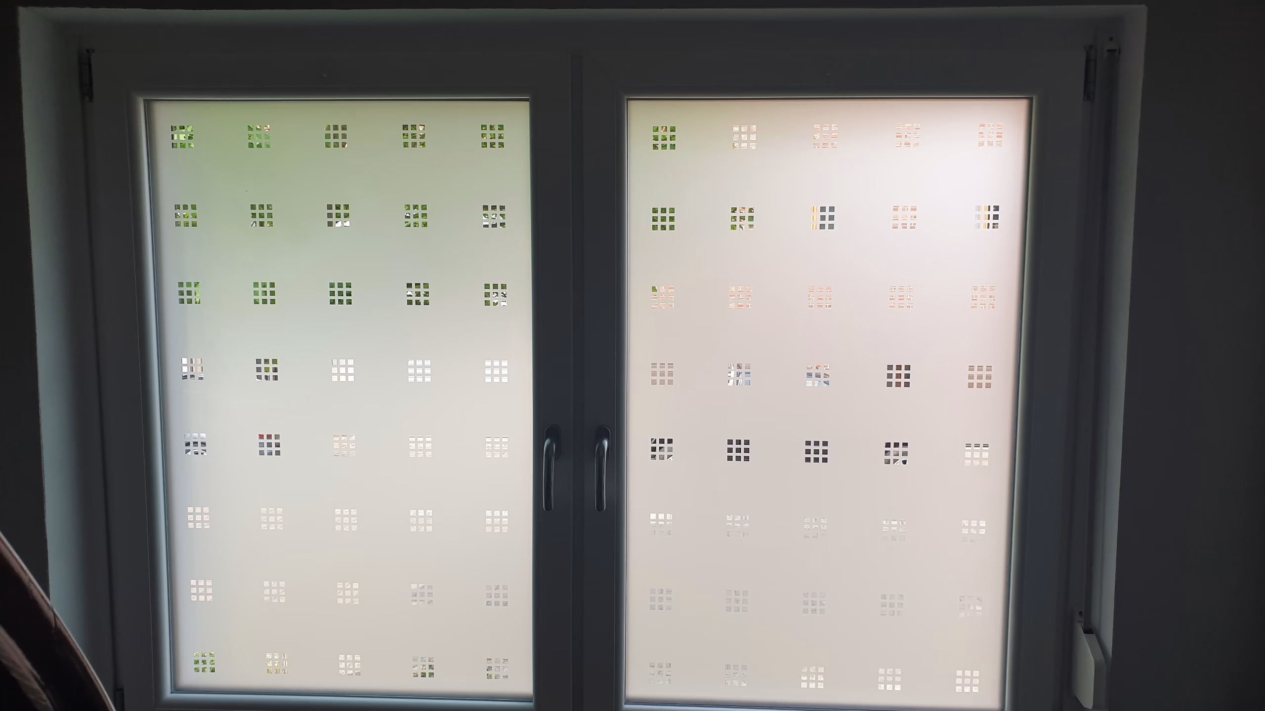 Dekorfolie, transparente Quadrate 10 mm im 9-er Block