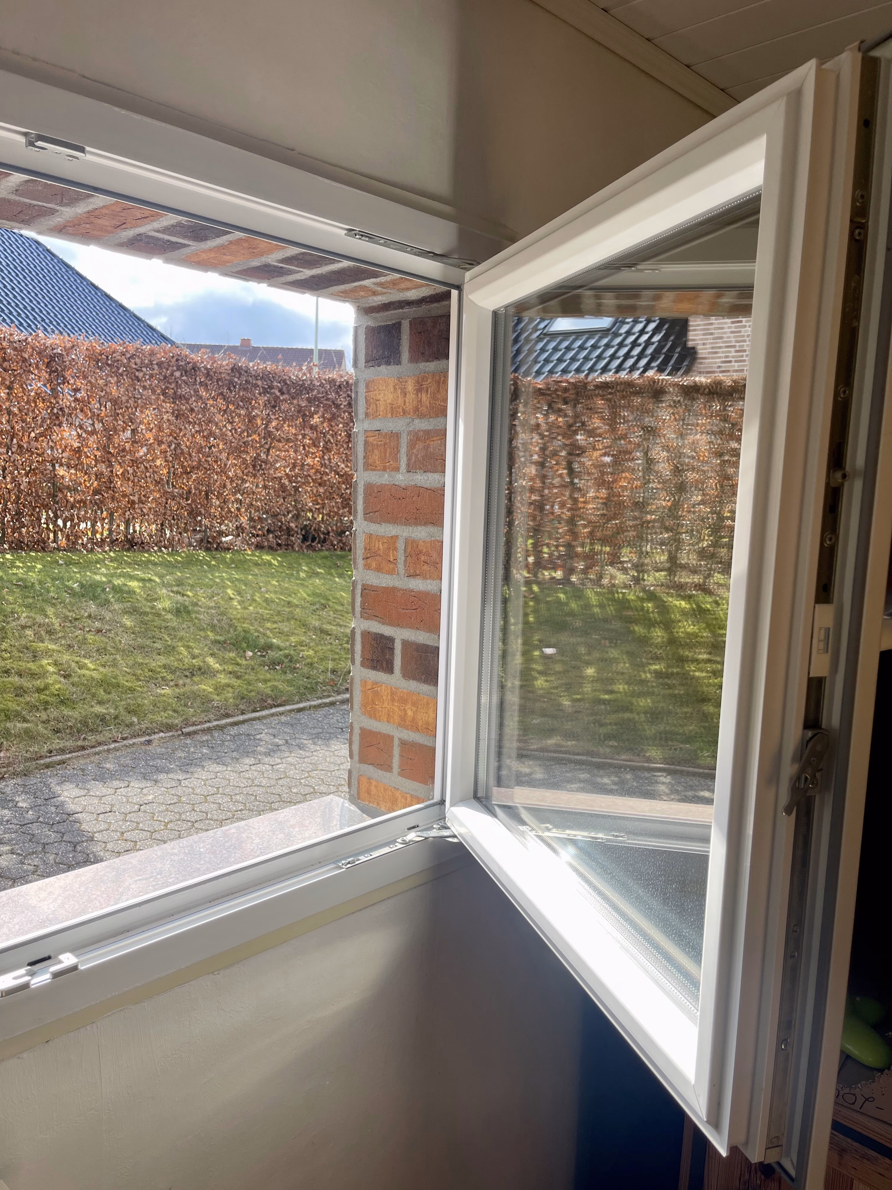 Spion-Spiegelfolie Prolight, leicht silber verspiegelt