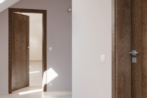 Walnut, adhesive foil in wood look